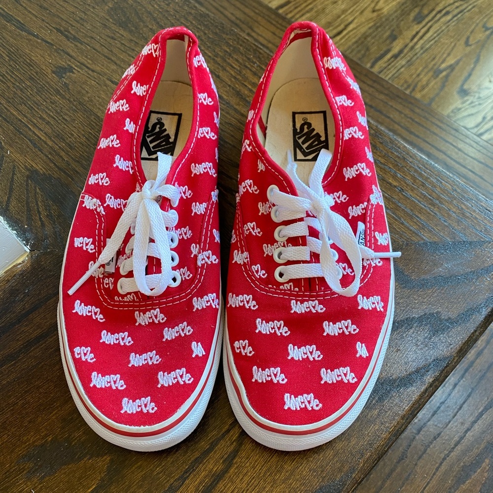 ❤️Love❤️ Vans